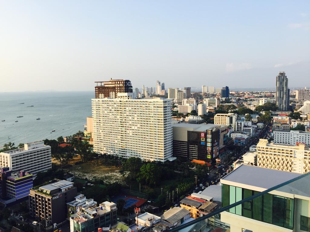 Base Central Pattaya By Alex Eksteriør bilde