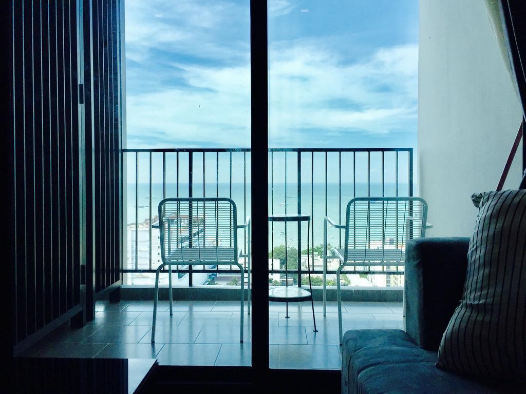 Base Central Pattaya By Alex Eksteriør bilde